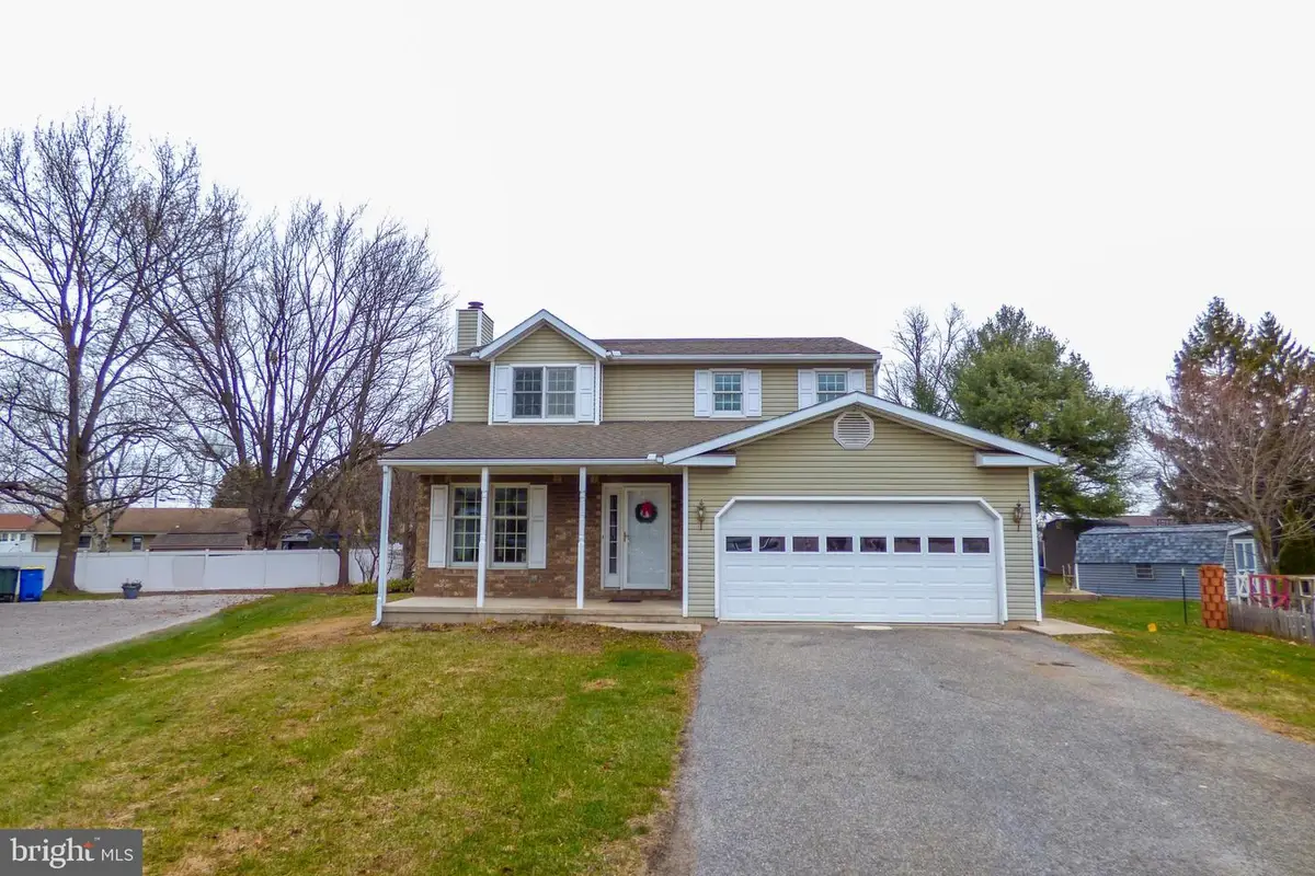 3575 Cypress Ct, Dover, PA 17315 - Image #1
