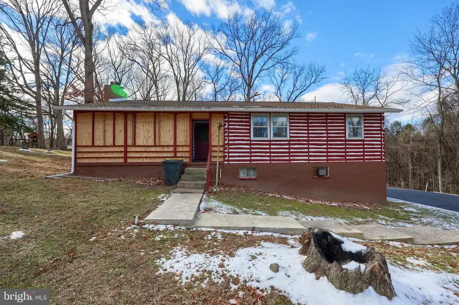 75 Church Rd, Etters, PA 17319 - Image #2