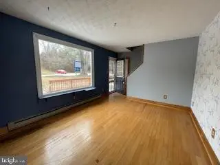 54 Glenna Dr, Delta, PA 17314 - Image #2