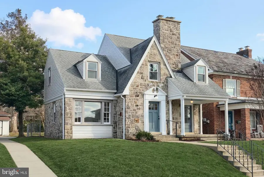 29 N Rockburn St, York, PA 17402 - #3