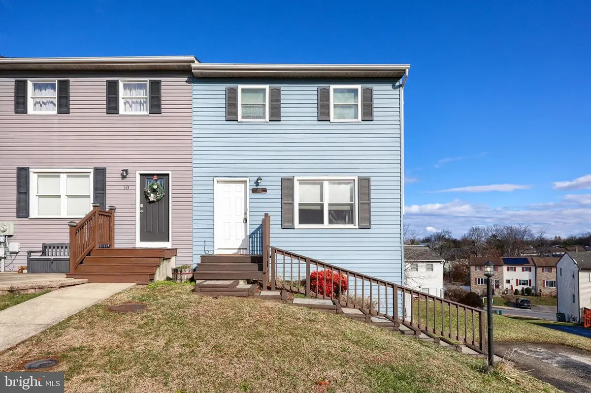 12 Bill Dugan Dr, Etters, PA 17319 - Image #1