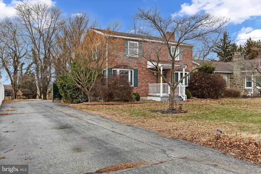 2279 Manor Rd, York, PA 17408 - Image #3