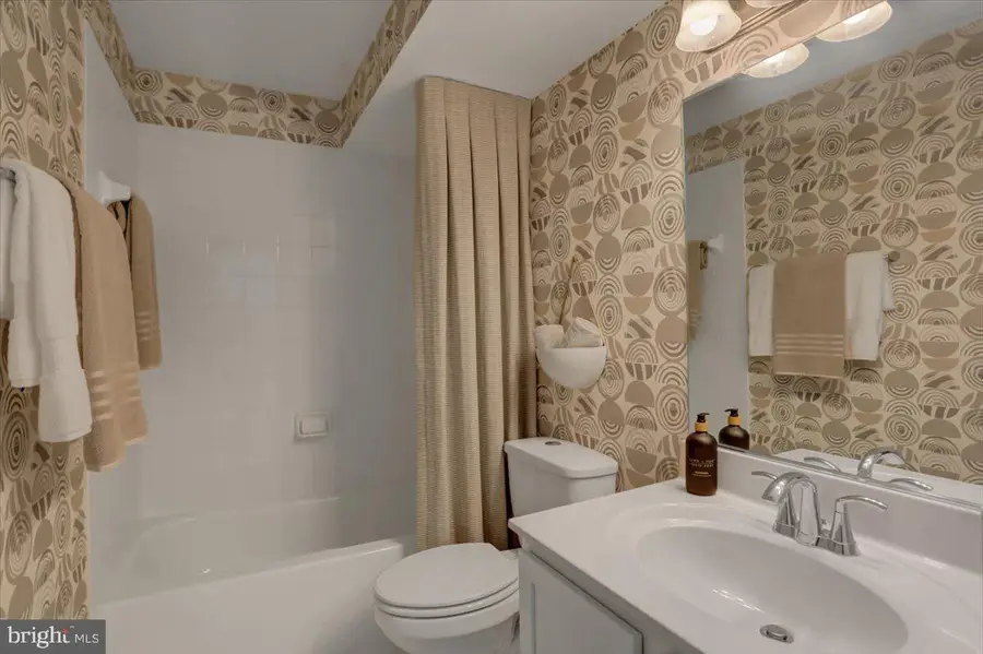 524 Well Dr, New Freedom, PA 17349 - Image #3