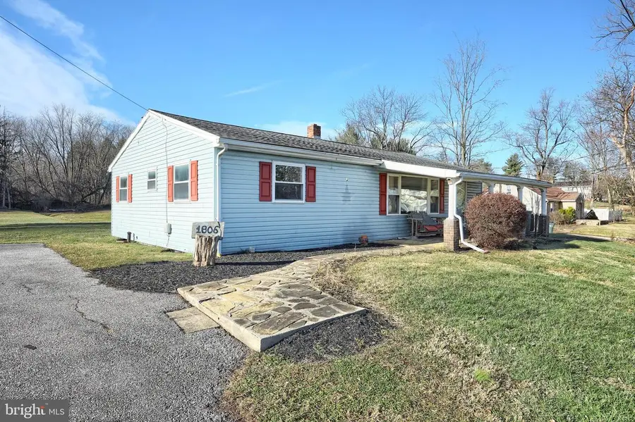 1806 Virginia Ave, Dover, PA 17315 - Image #2