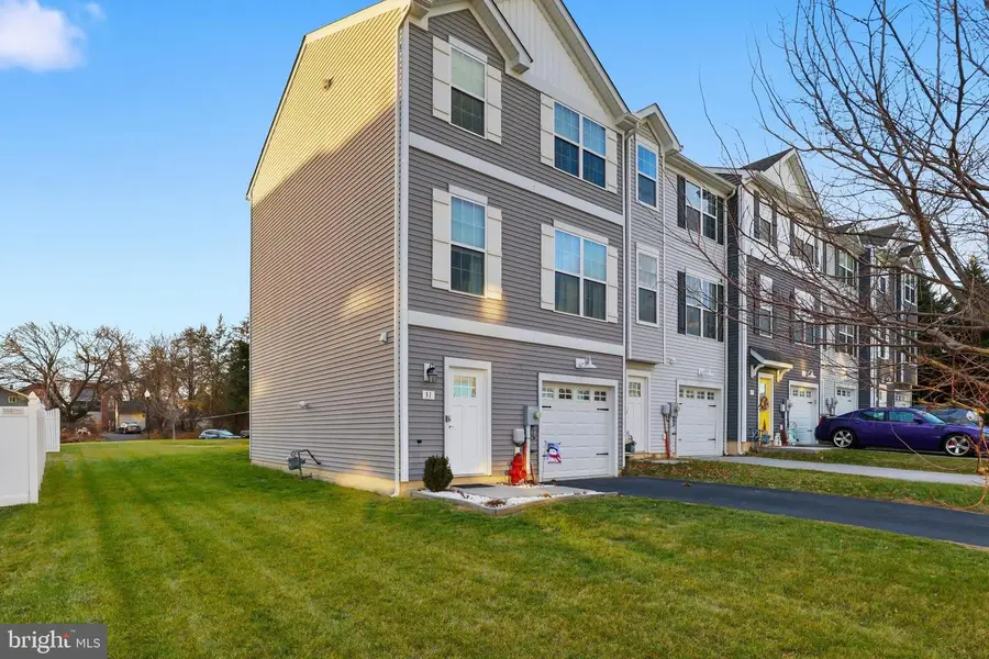 31 S Center St, Hanover, PA 17331 - #3