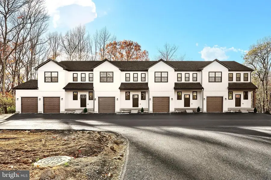 1018-1024 Trinity Rd, York, PA 17408 - Image #2