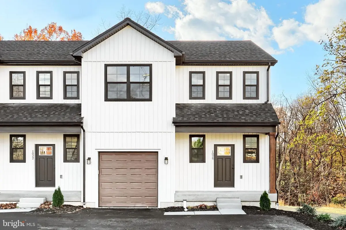 1024 Trinity Rd #townhome, York, PA 17408 - Image #1