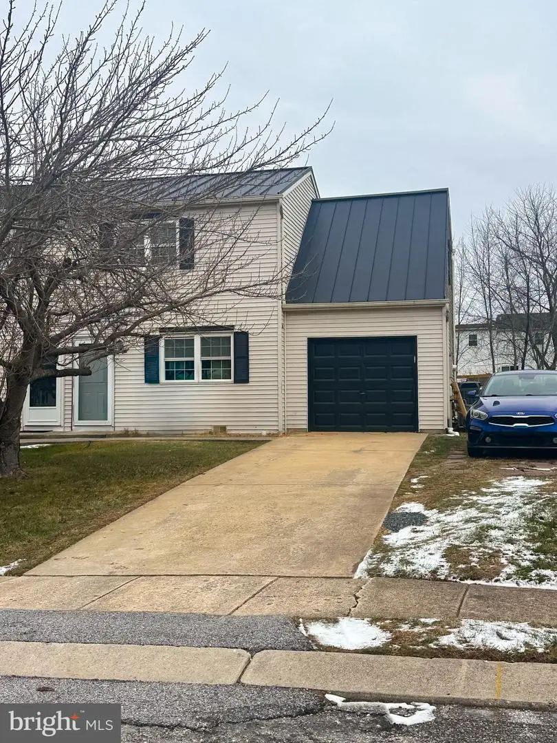 1640 Blue Jay Dr, Dover, PA 17315 - Image #1