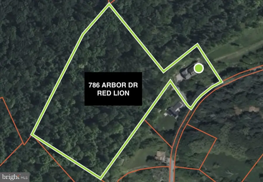 786 Arbor Dr, Red Lion, PA 17356 - Image #2