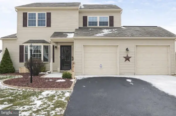 3025 Solar Dr, DOVER, PA 17315