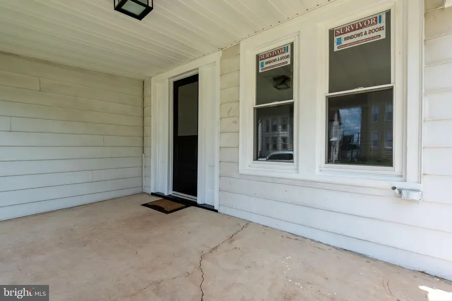 143 N 2nd St, Mount Wolf, PA 17347 - #3