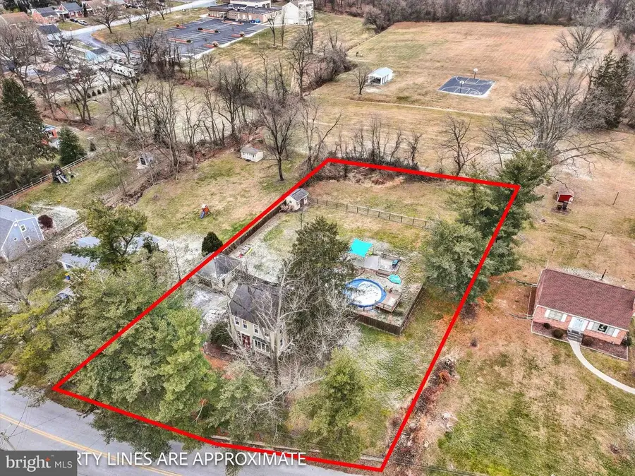 969 Ridgewood Rd, York, PA 17406 - Image #2