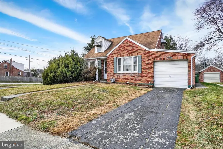 102 N Oxford St, York, PA 17402 - Image #2