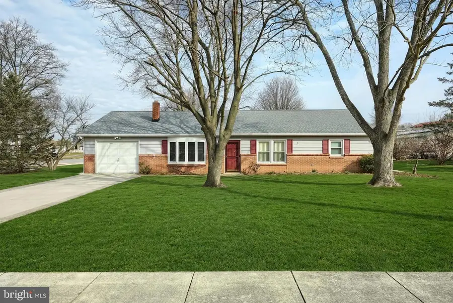 326 Park Heights Blvd, Hanover, PA 17331 - Image #2