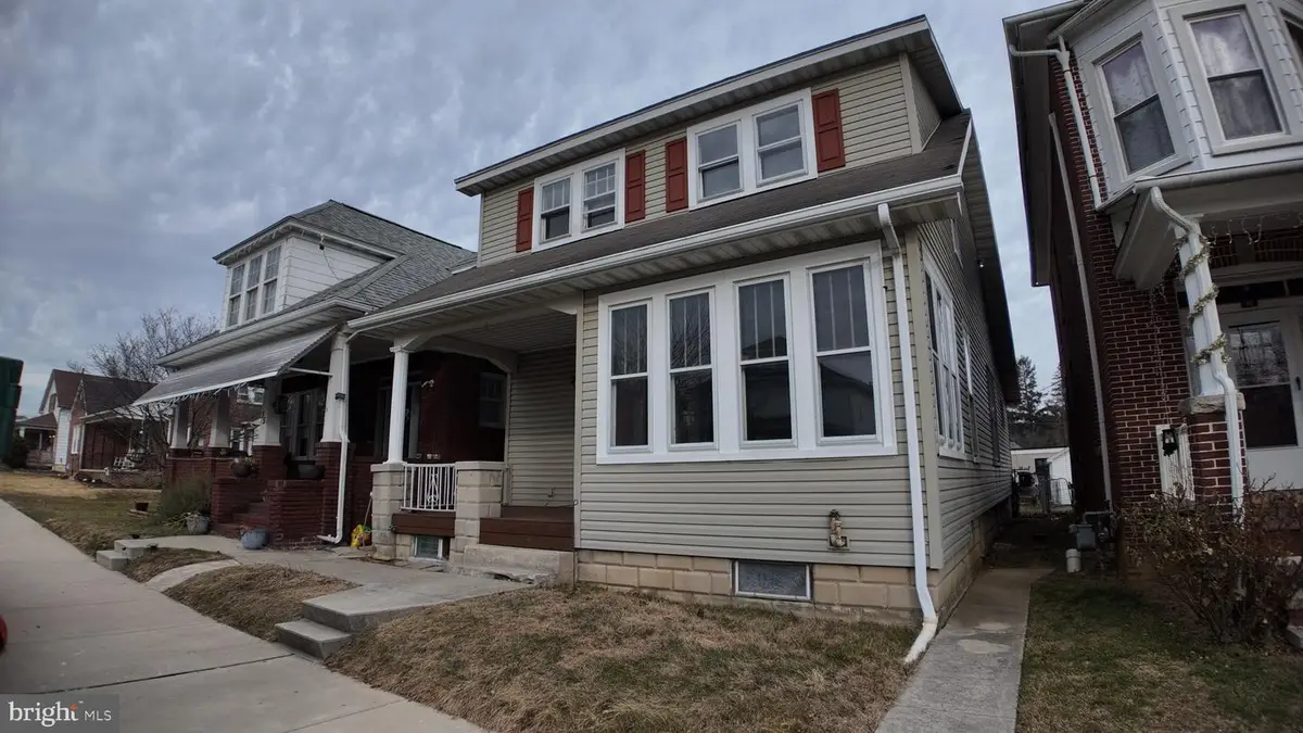 33 Sprenkle Ave, Hanover, PA 17331 - Image #1