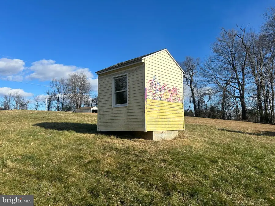 891 Traver Dr, Lewisberry, PA 17339 - Image #3