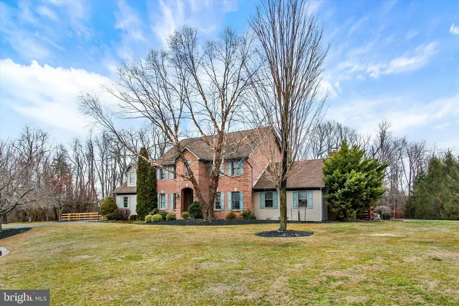 3504 Eagle Ridge Ct, Hanover, PA 17331 - Image #2