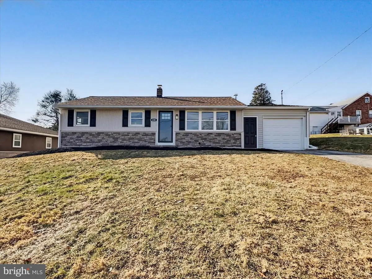 610 Memory Ln, Red Lion, PA 17356 - Image #1
