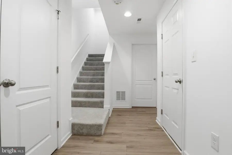 202 Homestead Dr, Hanover, PA 17331 - #3