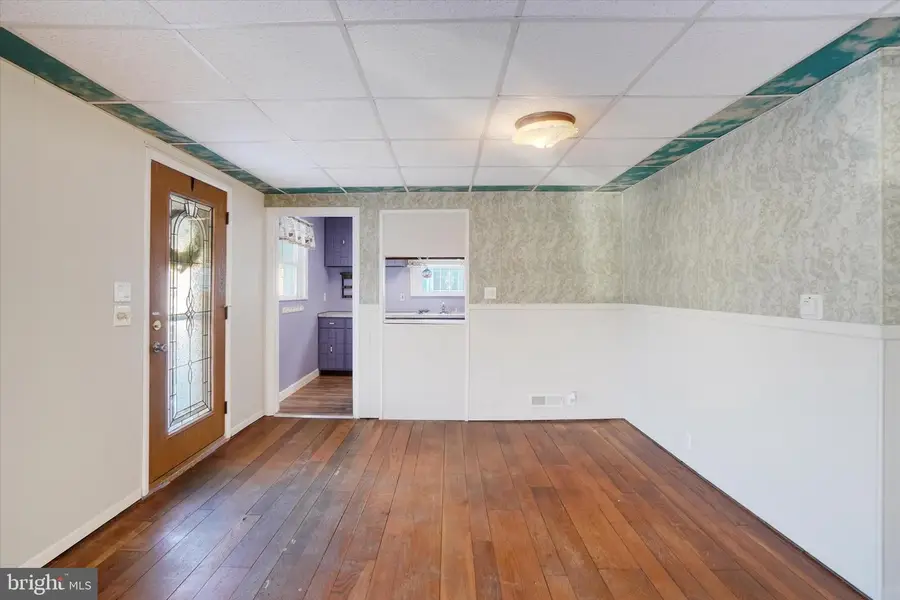 321 Fredrick Ct, York, PA 17403 - Image #2