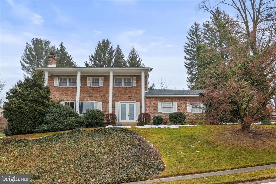 2940 Broxton Ln, York, PA 17402 - #3