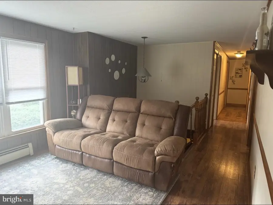 4487 Cherry Dr, Spring Grove, PA 17362 - Image #2