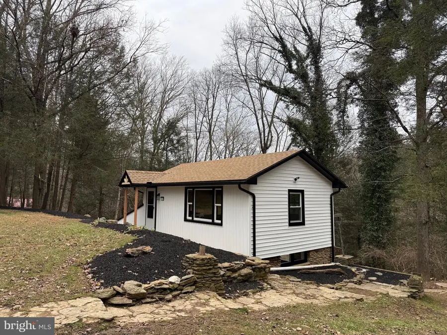 142 Hilltop Rd, Delta, PA 17314 - Image #3