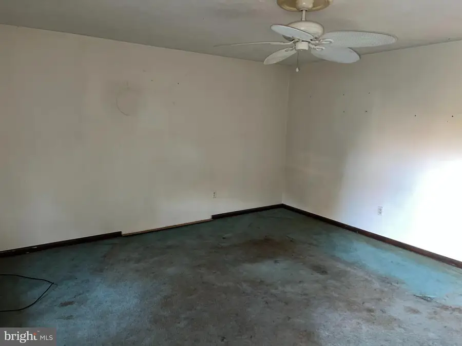 6421 Brodbeck Rd, Glen Rock, PA 17327 - #2