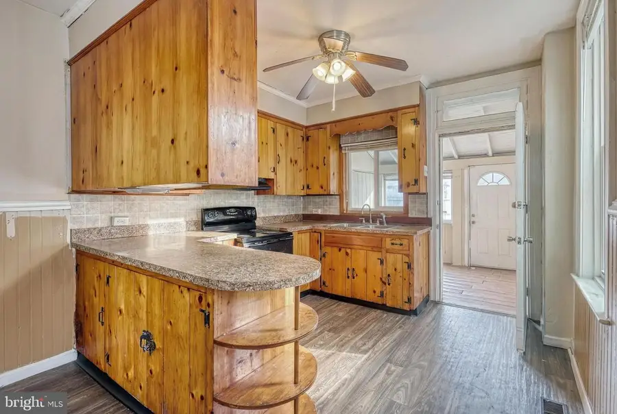 628 Chestnut St, York, PA 17403 - Image #3