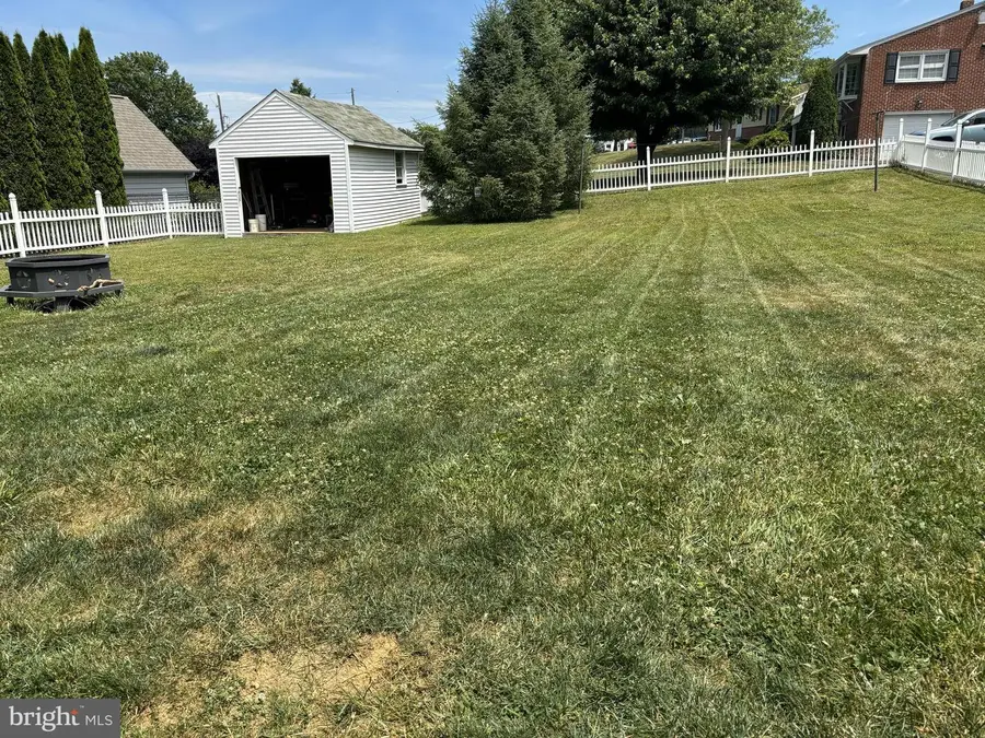 439 N Lombard St, Dallastown, PA 17313 - Image #2