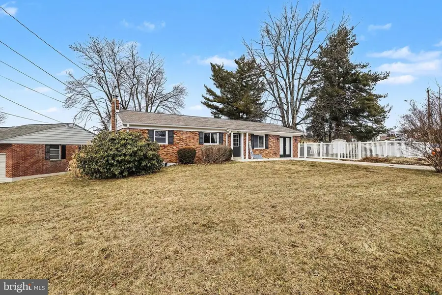 31 Lisburn Ave, Shrewsbury, PA 17361 - Image #2