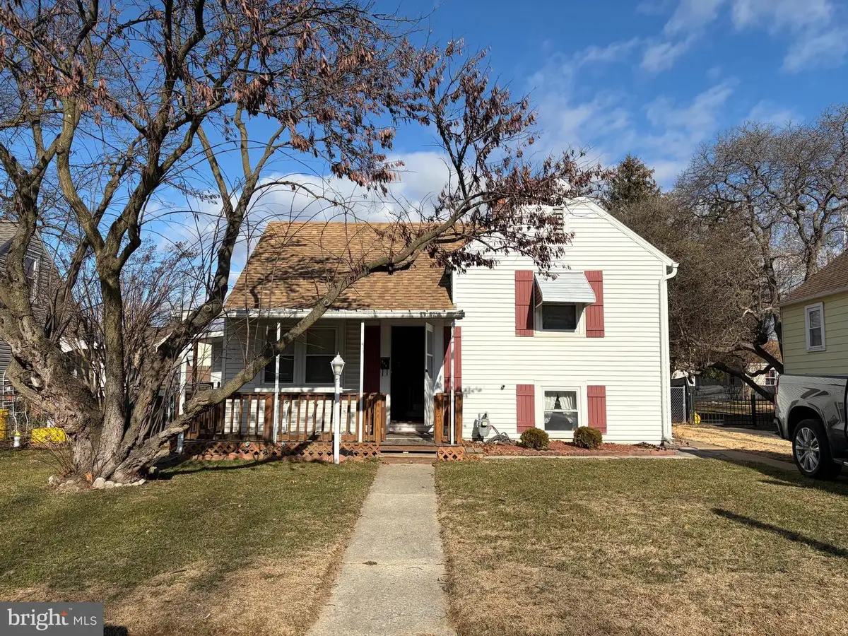 705 Parkway Blvd, York, PA 17404 - Image #1