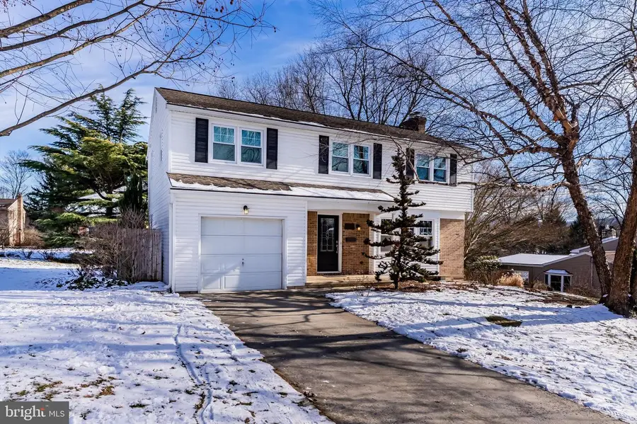 12 Hickory Pl, Camp Hill, PA 17011 - Image #2