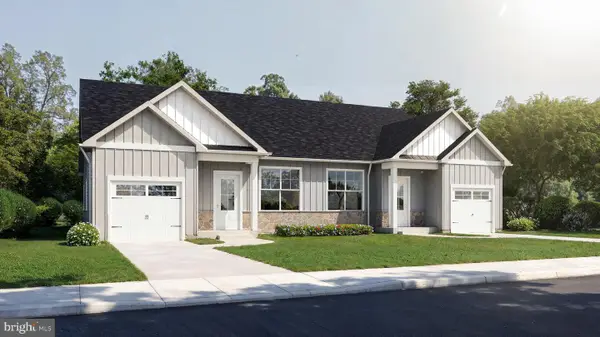 127 Katonah Dr #80, RED LION, PA 17356