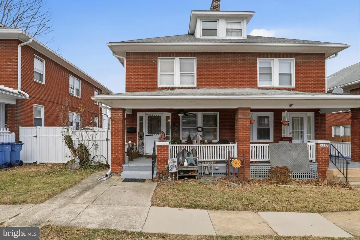 1261 W Princess St, York, PA 17404 - Image #1