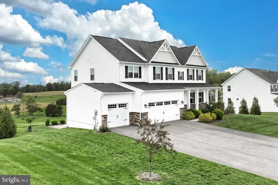 12 Ervin Dr, Shrewsbury, PA 17361 - #2