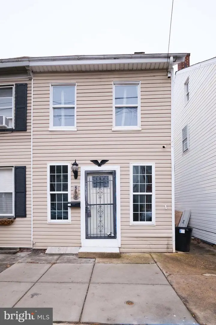 566 W Philadelphia St, York, PA 17401 - Image #1