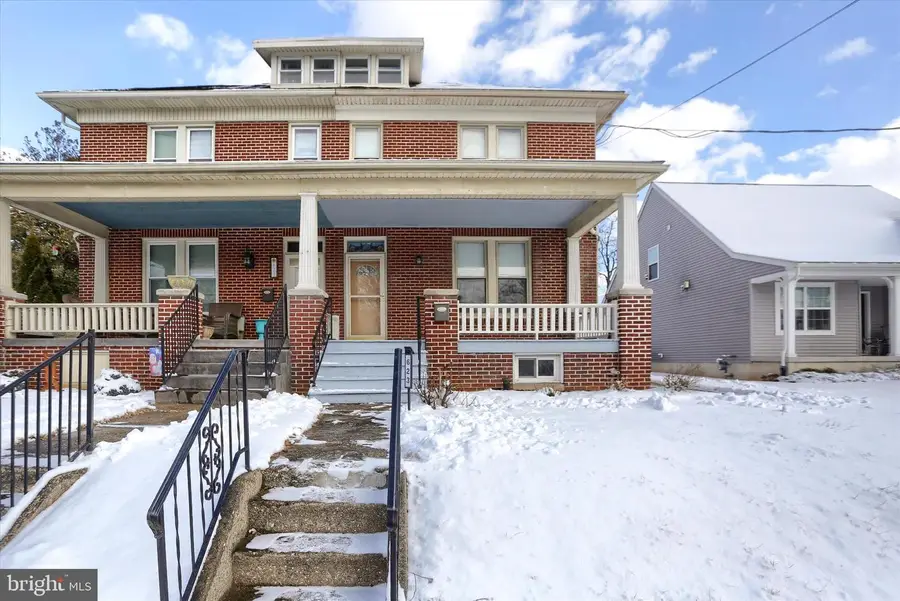 623 S Main St, Red Lion, PA 17356 - #2