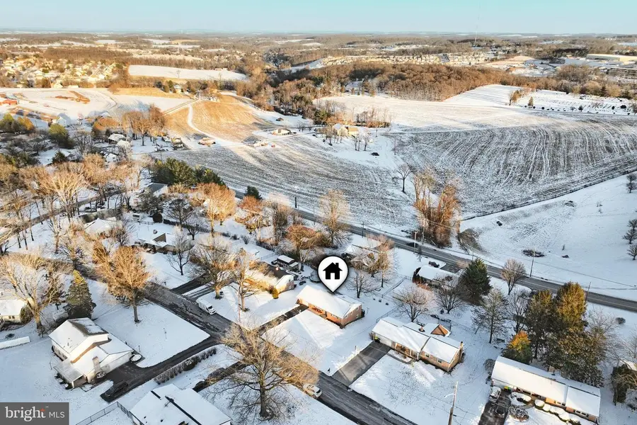 124 Ivy Dr, Red Lion, PA 17356 - Image #3