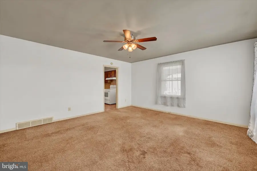 210 Winterstown Rd, Red Lion, PA 17356 - Image #3