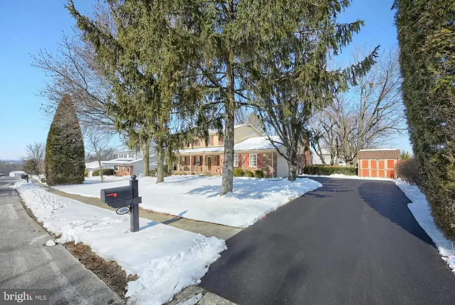 4166 Robinhood Dr, York, PA 17408 - #3