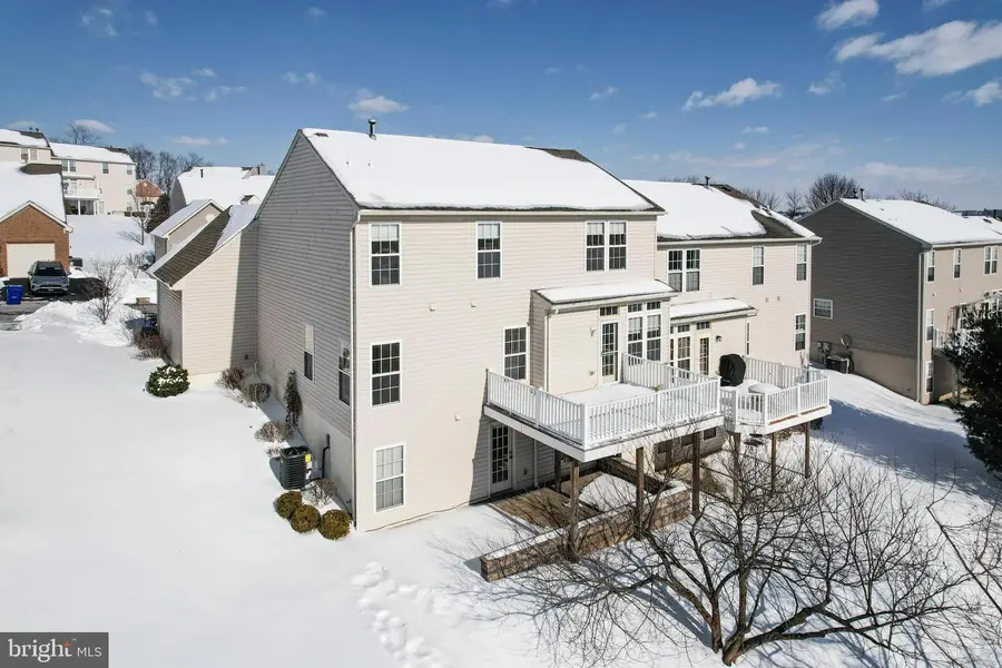 227 Fairmount Ct #33, Shrewsbury, PA 17361 - #2