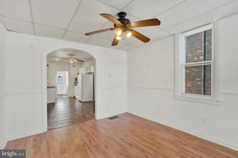 356 E Main St, Dallastown, PA 17313 - #3