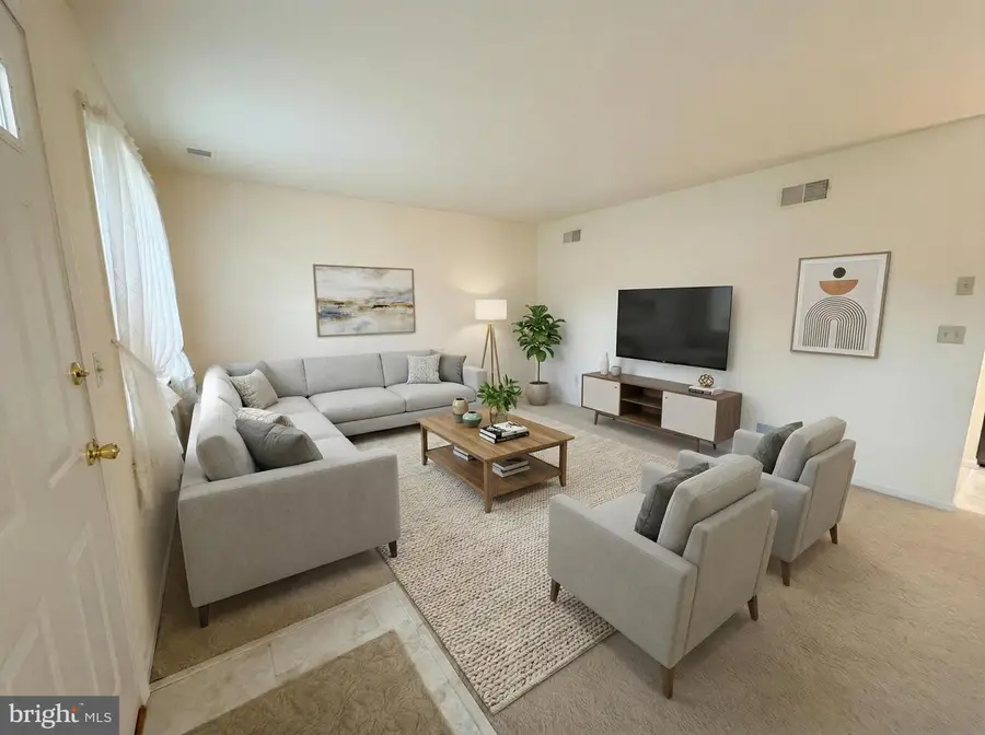 4018 Woodspring Ln #4018, York, PA 17402 - Image #3