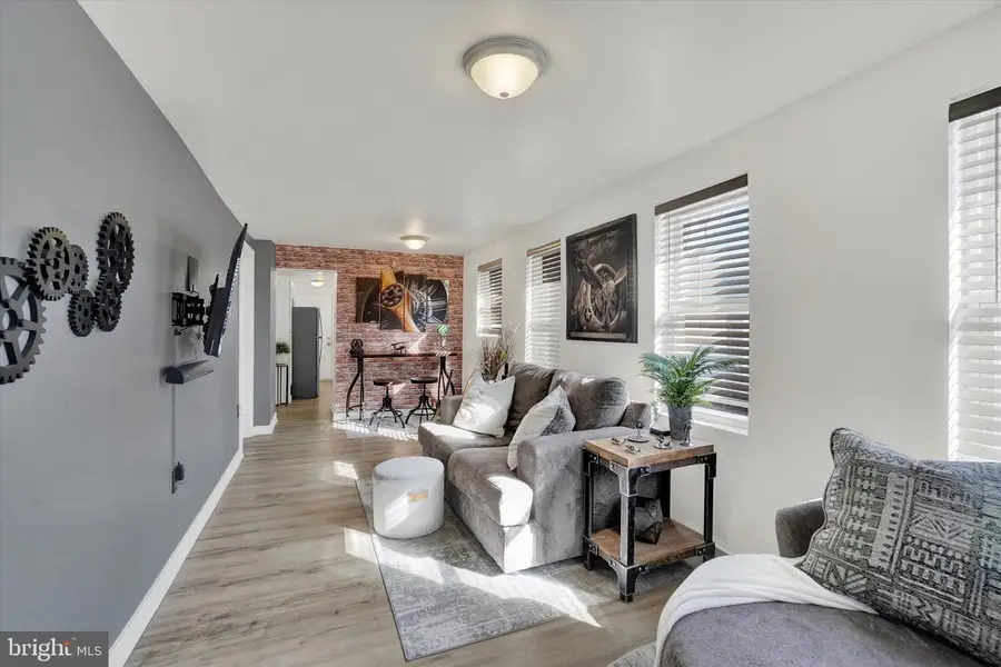 25 Pear Ave #3235963, Manchester, PA 17345 - #3