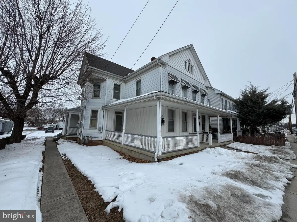419 Frederick St, Hanover, PA 17331 - Image #1