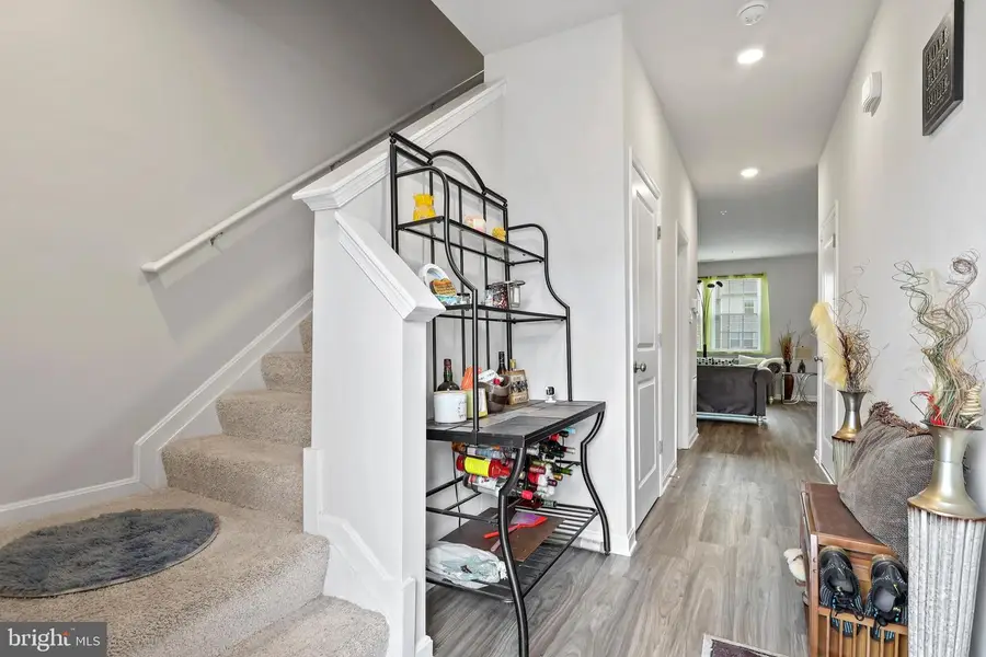 320 Locust Run Dr, York, PA 17404 - #2