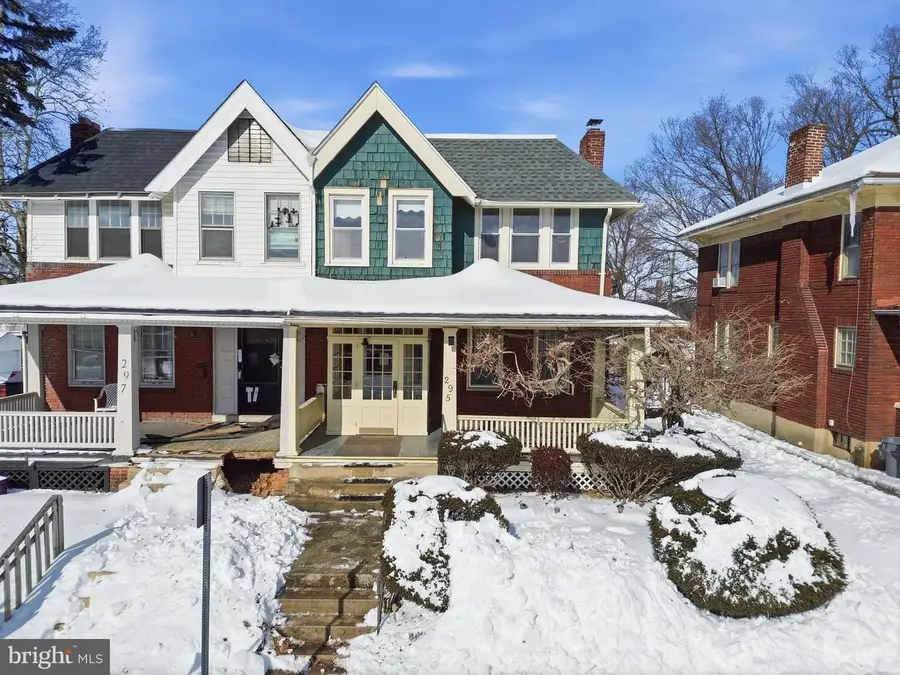 295 Kurtz Ave, York, PA 17401 - Image #2