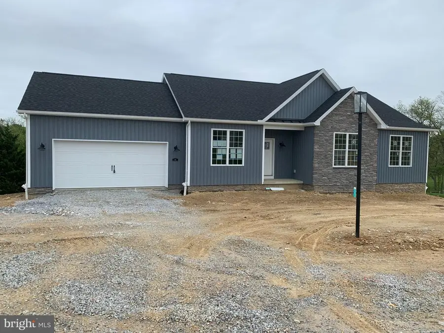 59 Bright Ln #11, Hanover, PA 17331 - #3