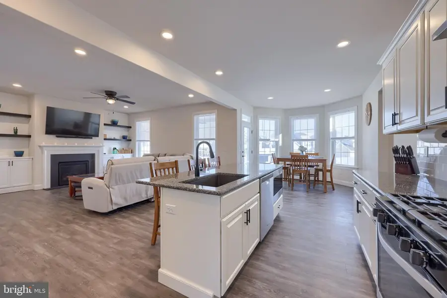 10 Eli Dr, York, PA 17404 - Image #3